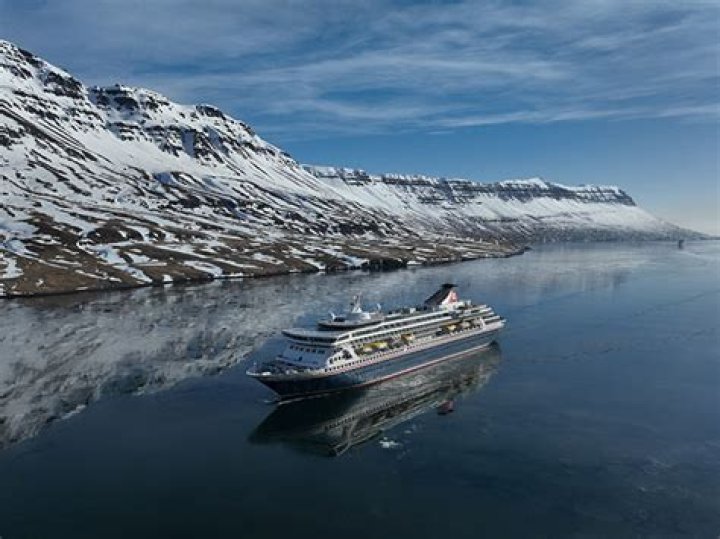 Iceland Cruise: Best Cruises to Iceland 2024 & 2025
