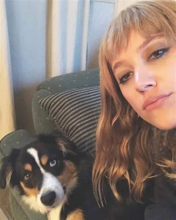 Joe Keery Pets - Celebrity Pets