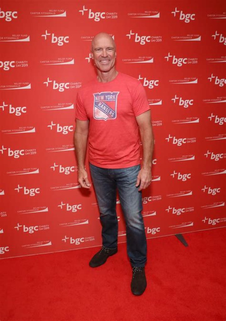 Mark Messier Height, Weight, Net Worth, Age, Birthday, Wikipedia, Who, Nationality, Biography